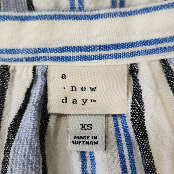 A New Day White Blue Pin Striped Rolled Cuff Sleeve V-neck Linen Blend Shirt XS - Picture 7 of 8